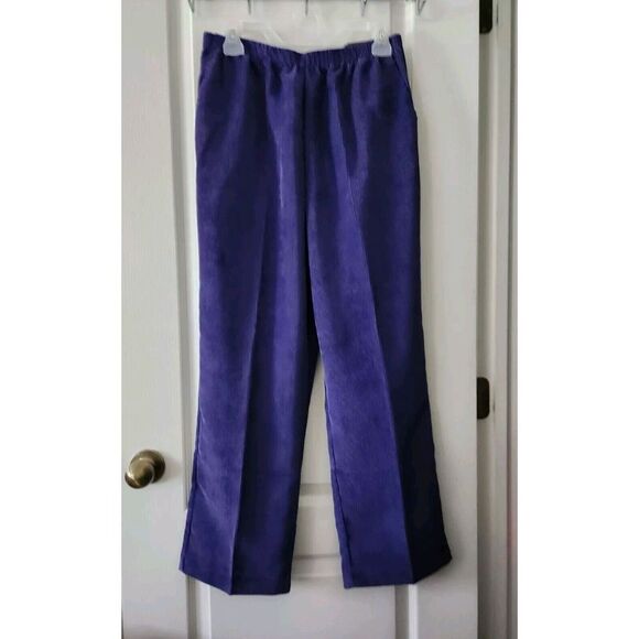 Alfred Dunner Women's Classic Fit Corduroy Pant  Elastic Waist Purple Size‎ 12P - Picture 1 of 9